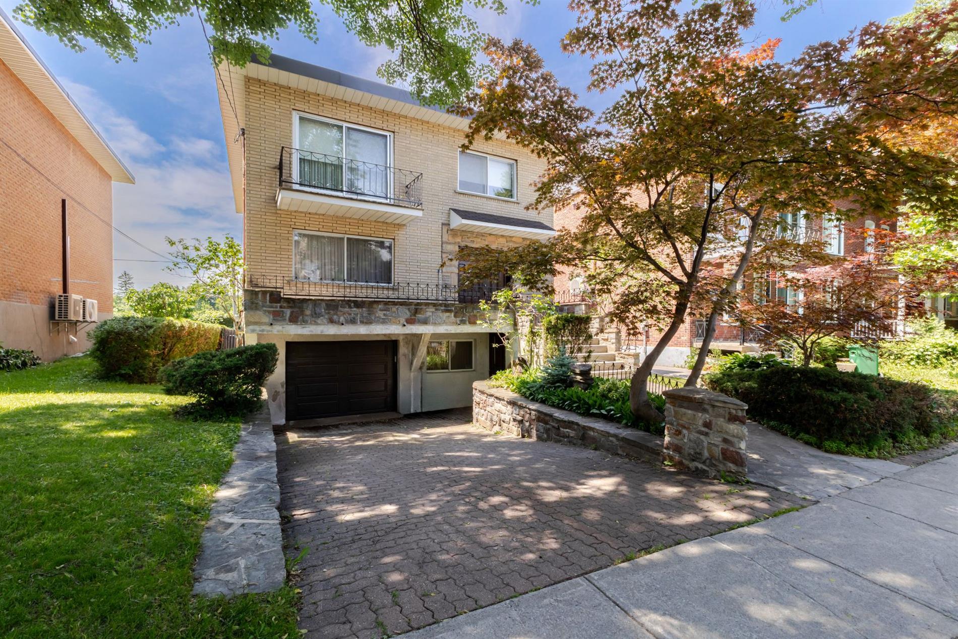 4620 Av. Madison — photo 1