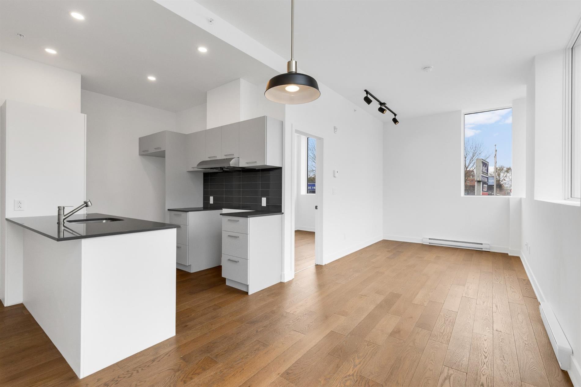 201-5410 Av. Papineau — photo 2