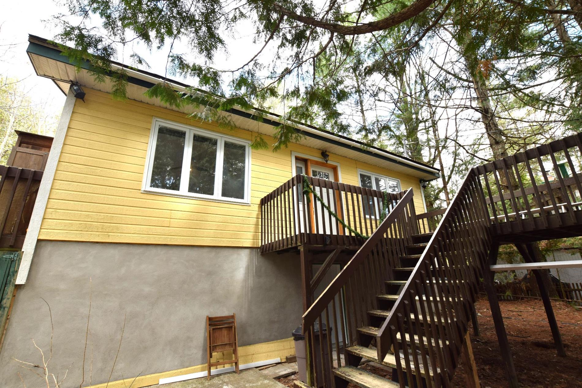 345 Rue Juteau — photo 1
