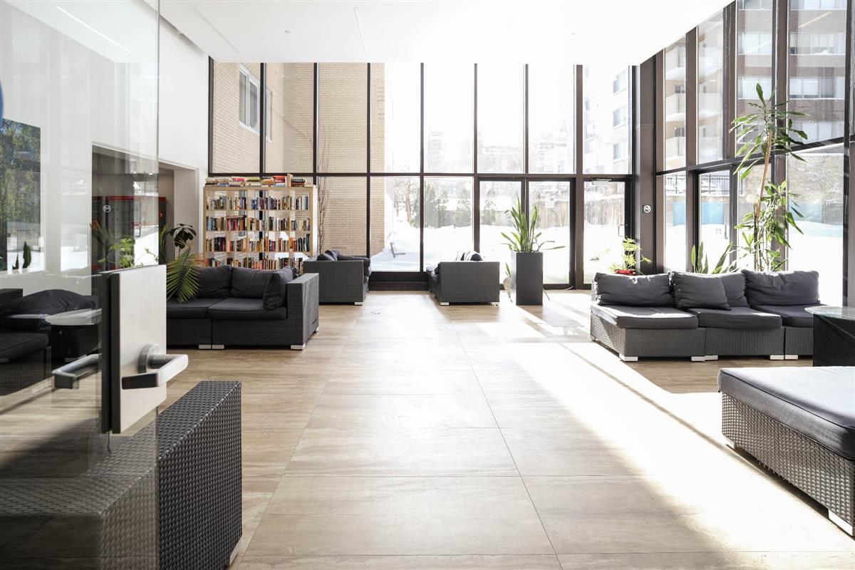 COMMON ROOM