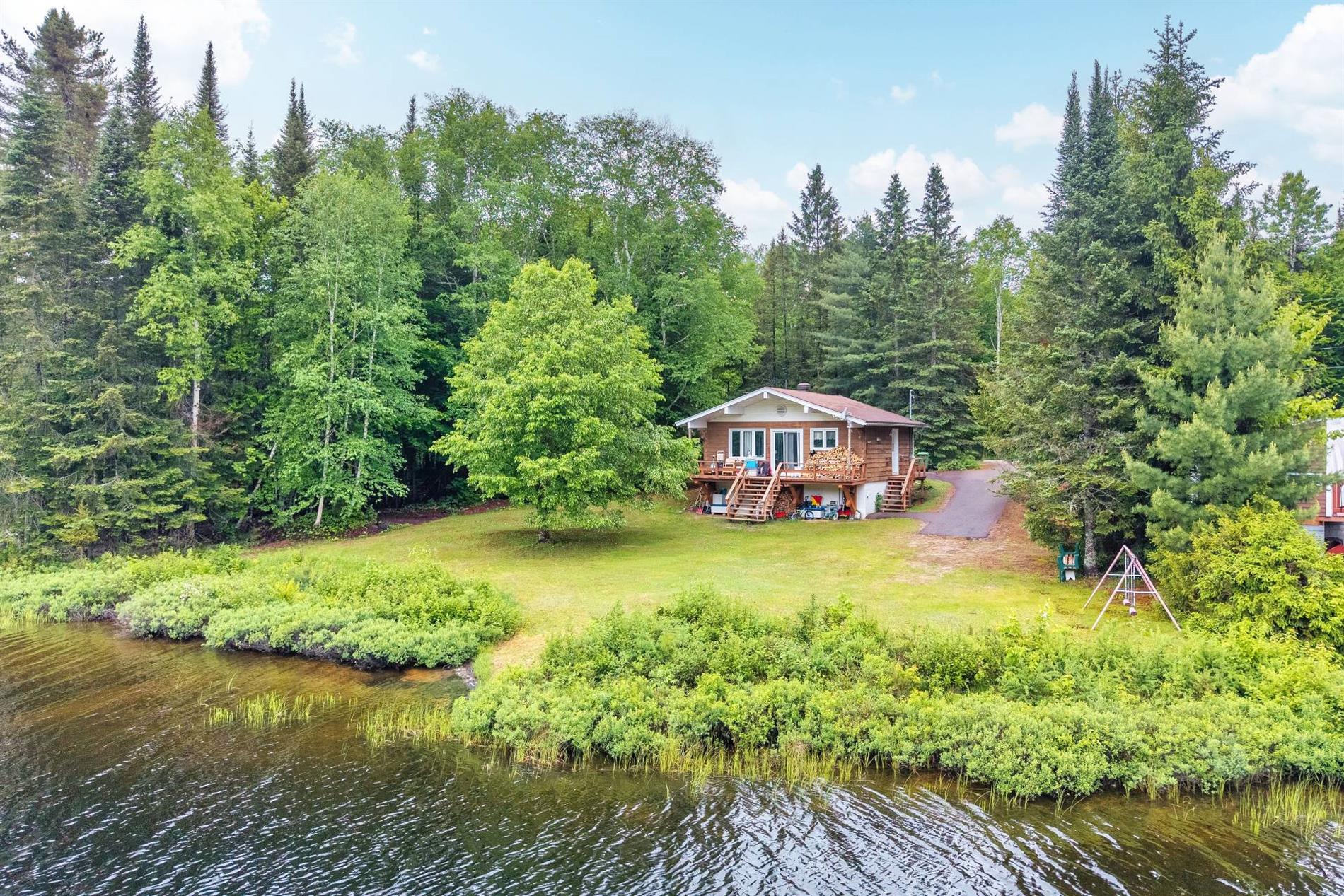 402 Ch. du Lac-du-Gros-Brochet — photo 1
