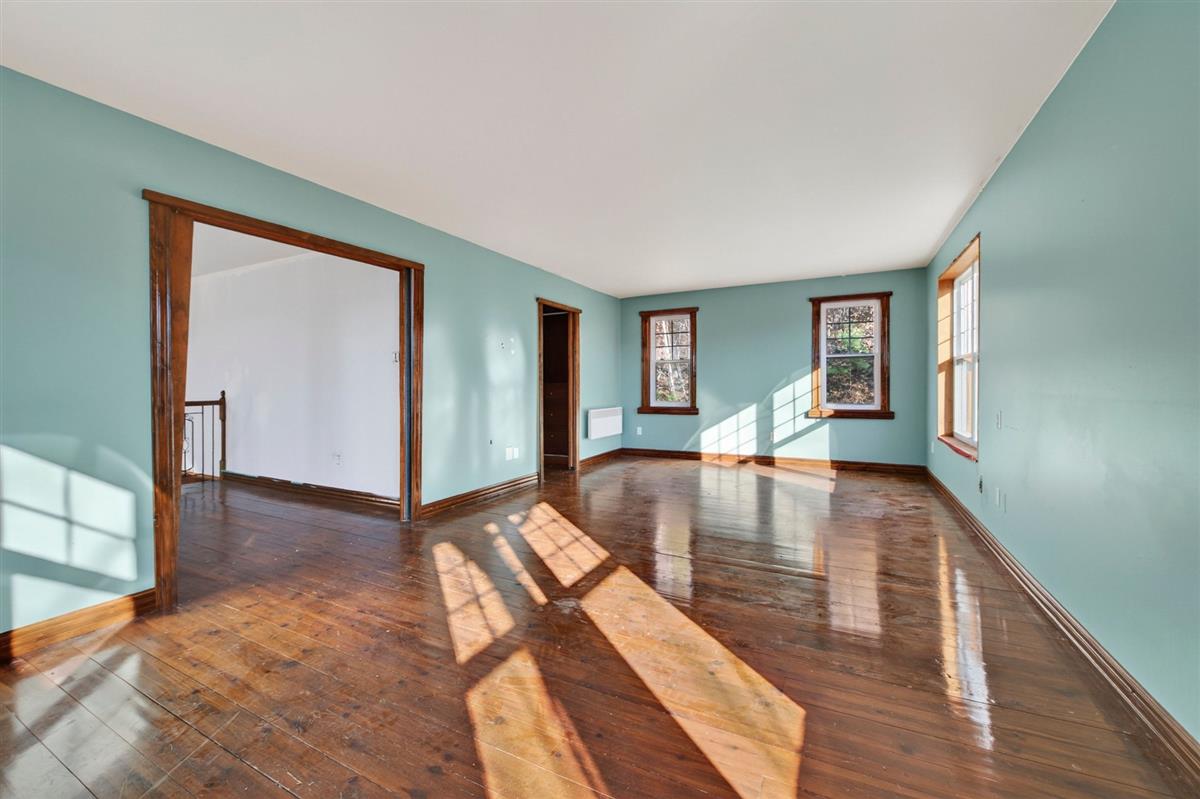 Vue 24 de la propriété réf. 11369866 – 1403 Rue du Faubourg J8B 2K8