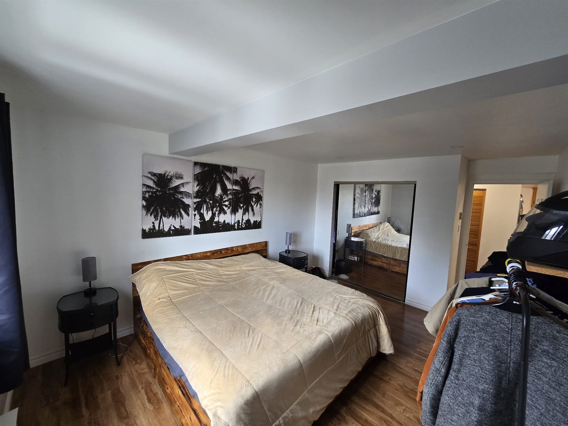 6-7805 Av. Niagara — photo 3