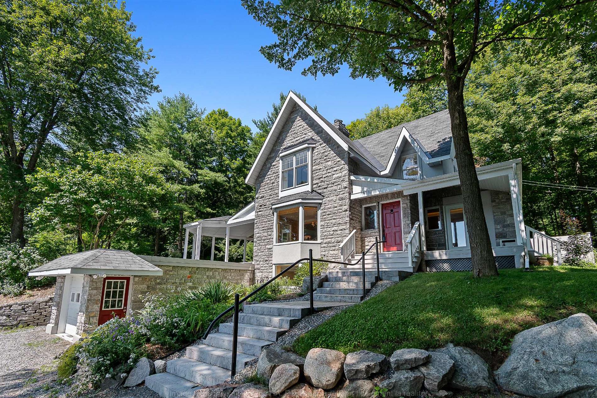4 Ch. Helen-Mills — photo 1