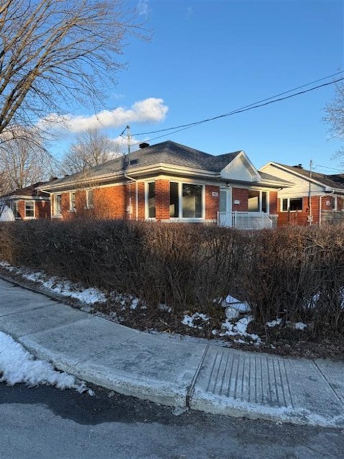 Maison de plain-pied - 951 Av. Champagnat, Laval (Saint-Vincent-de-Paul)