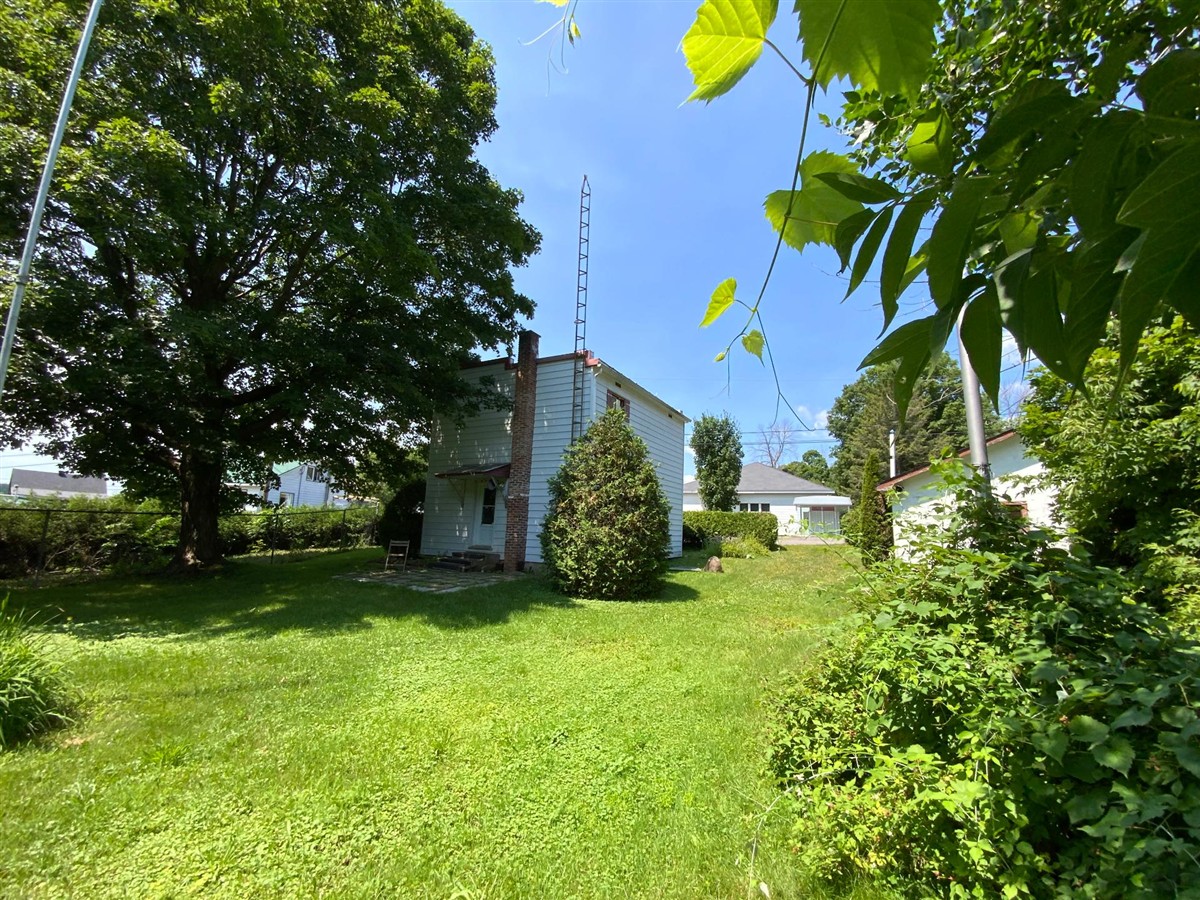 Photo 19