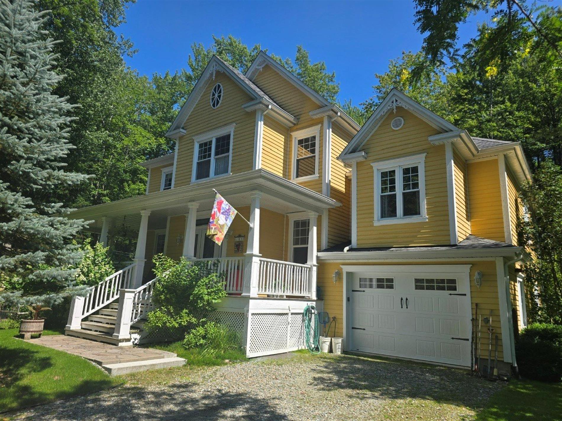 149 Rue Jackson Heights — photo 3