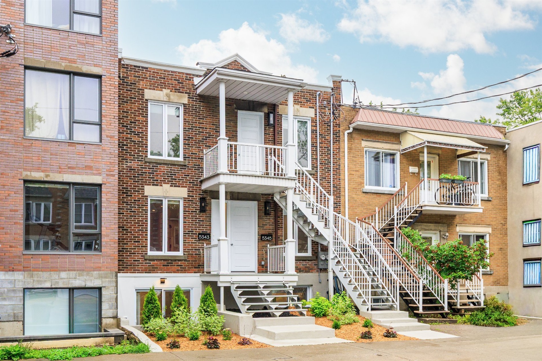 5343-5347 Av. Jeanne-d'Arc — photo 1