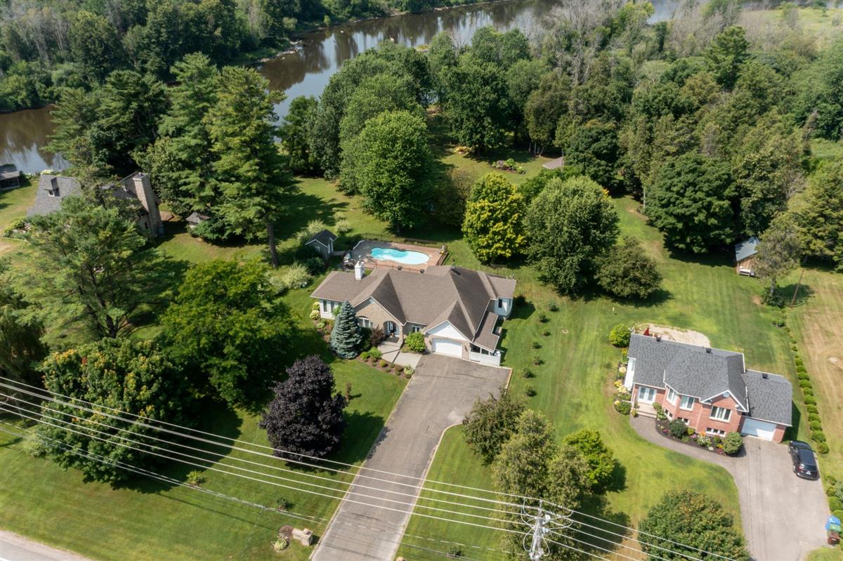 Vue 62 de la propriété réf. 10026512 – 19 Route des Seigneurs J0V 1X0