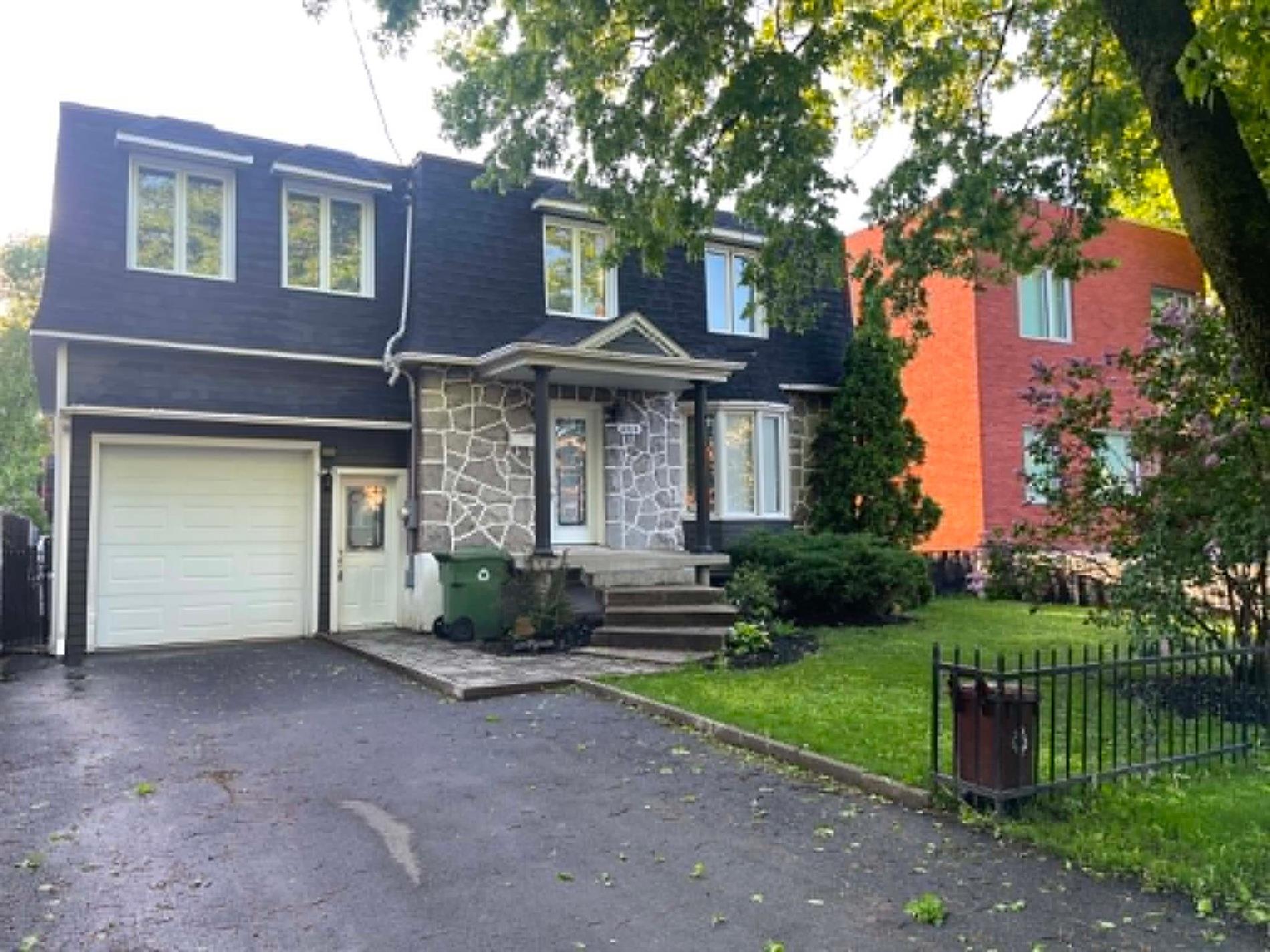 6836 Rue Mazarin — photo 1
