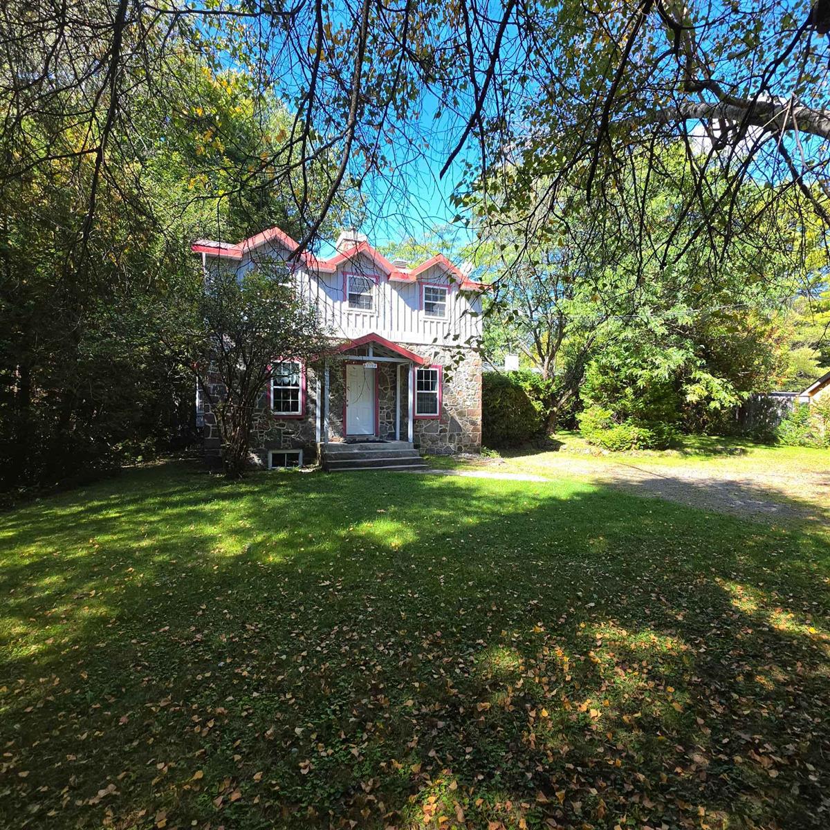 Maison à étages Saint-Sauveur