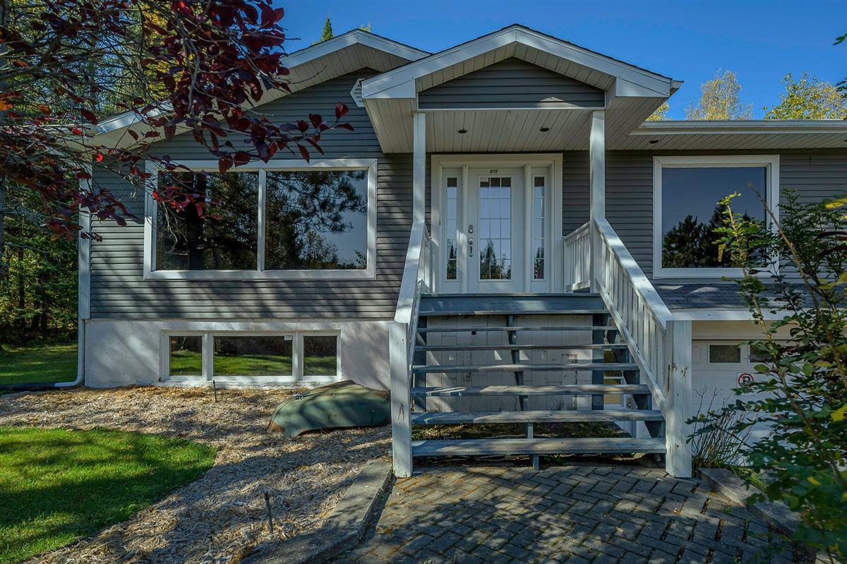 Duplex - 677-679 Route 117, Saint-Faustin/Lac-Carré