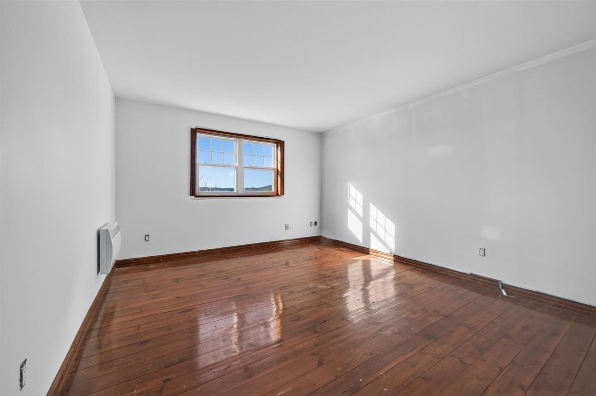 Vue 20 de la propriété réf. 11369866 – 1403 Rue du Faubourg J8B 2K8