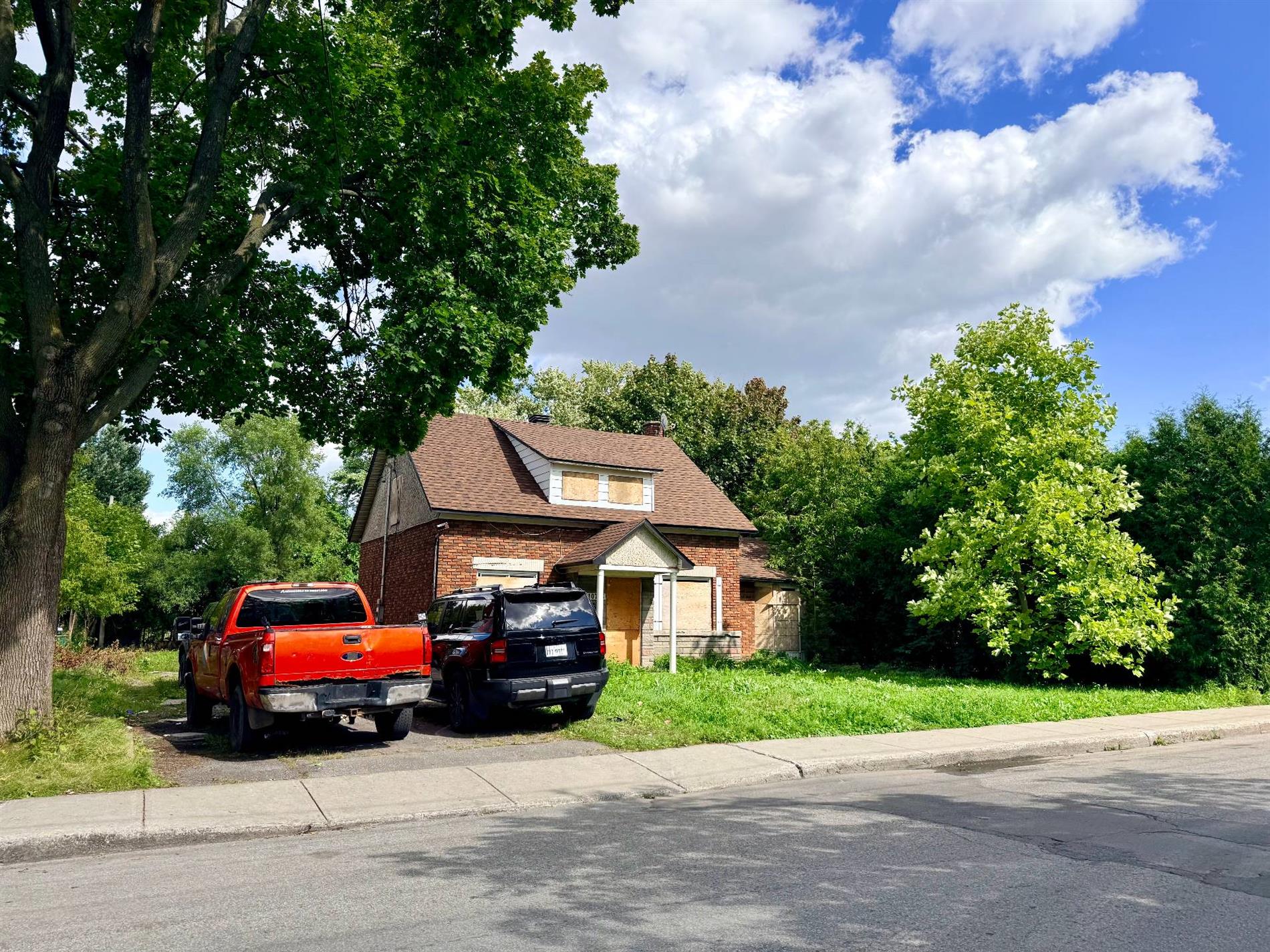 10773 Av. Pelletier — photo 3