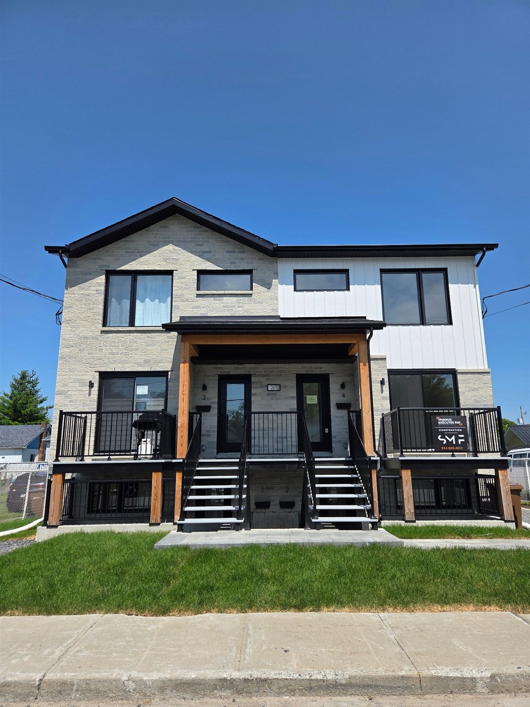 247 Rue Jacques-Cartier — photo 1