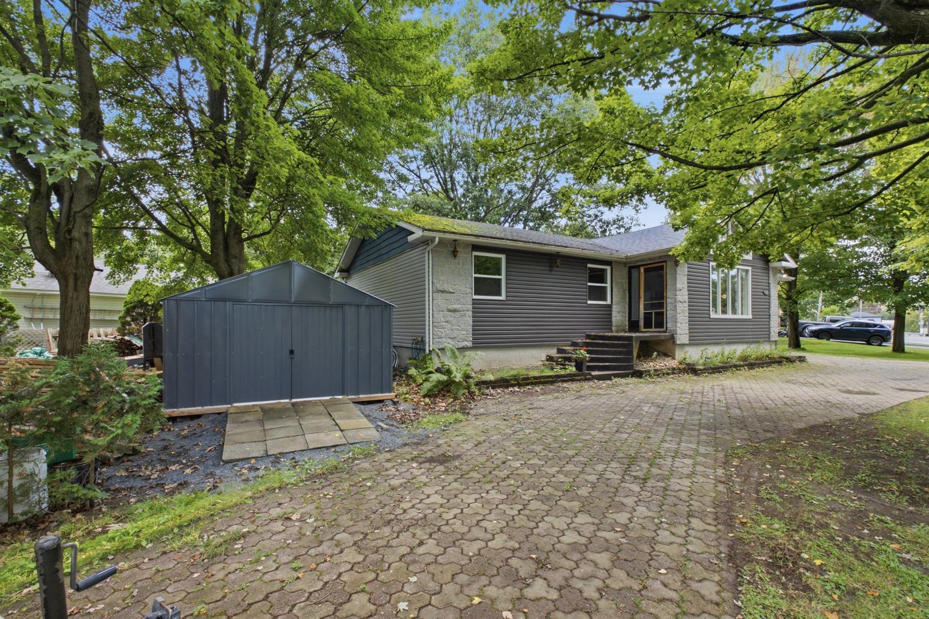 4551 Boul. Allard — photo 3
