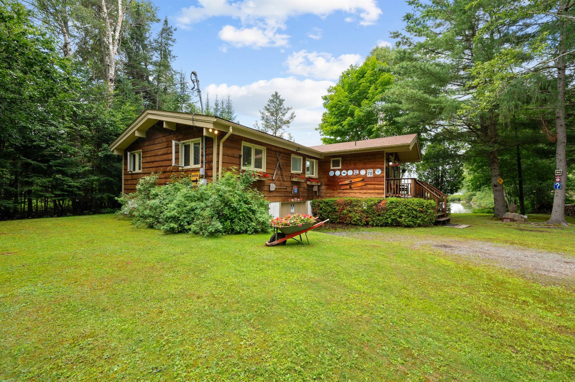 624 Ch. du Lac-Ludger — photo 1