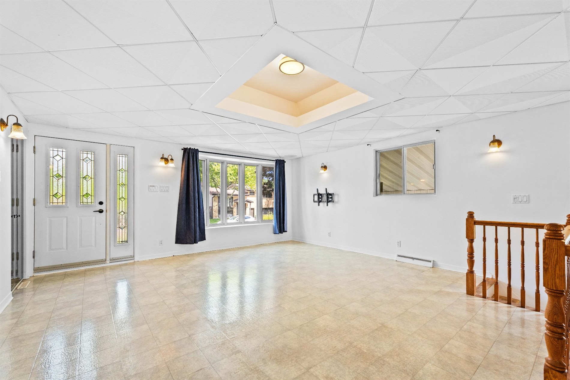 870 Rue Crevier — photo 3