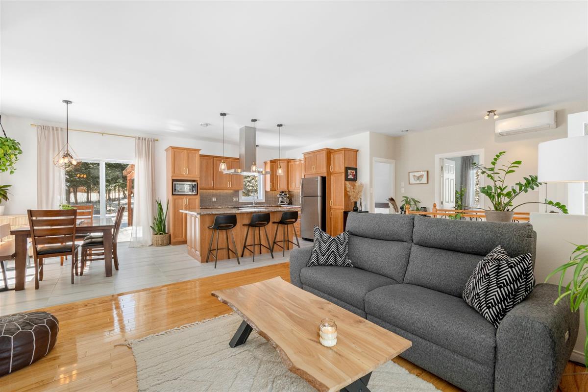 Vue 7 de la propriété réf. 11484123 – 311 Mtée du Versant-Sud S. J8C 2Z7