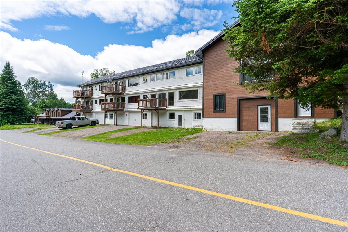 Appartement / Condo - 1273 Ch. du Mont-Loup-Garou, Sainte-Adèle