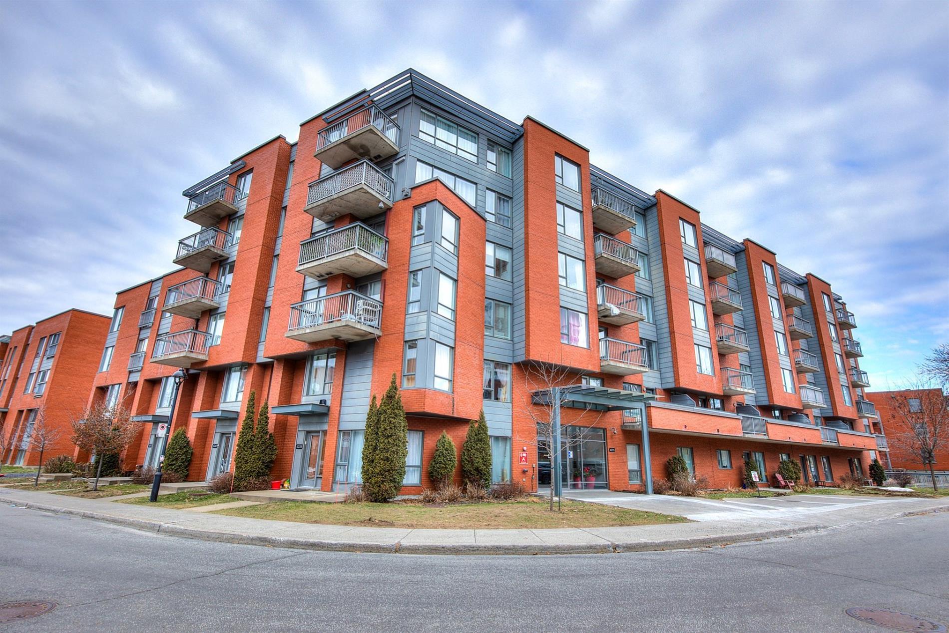605-4235 Av. Prince-of-Wales — photo 1