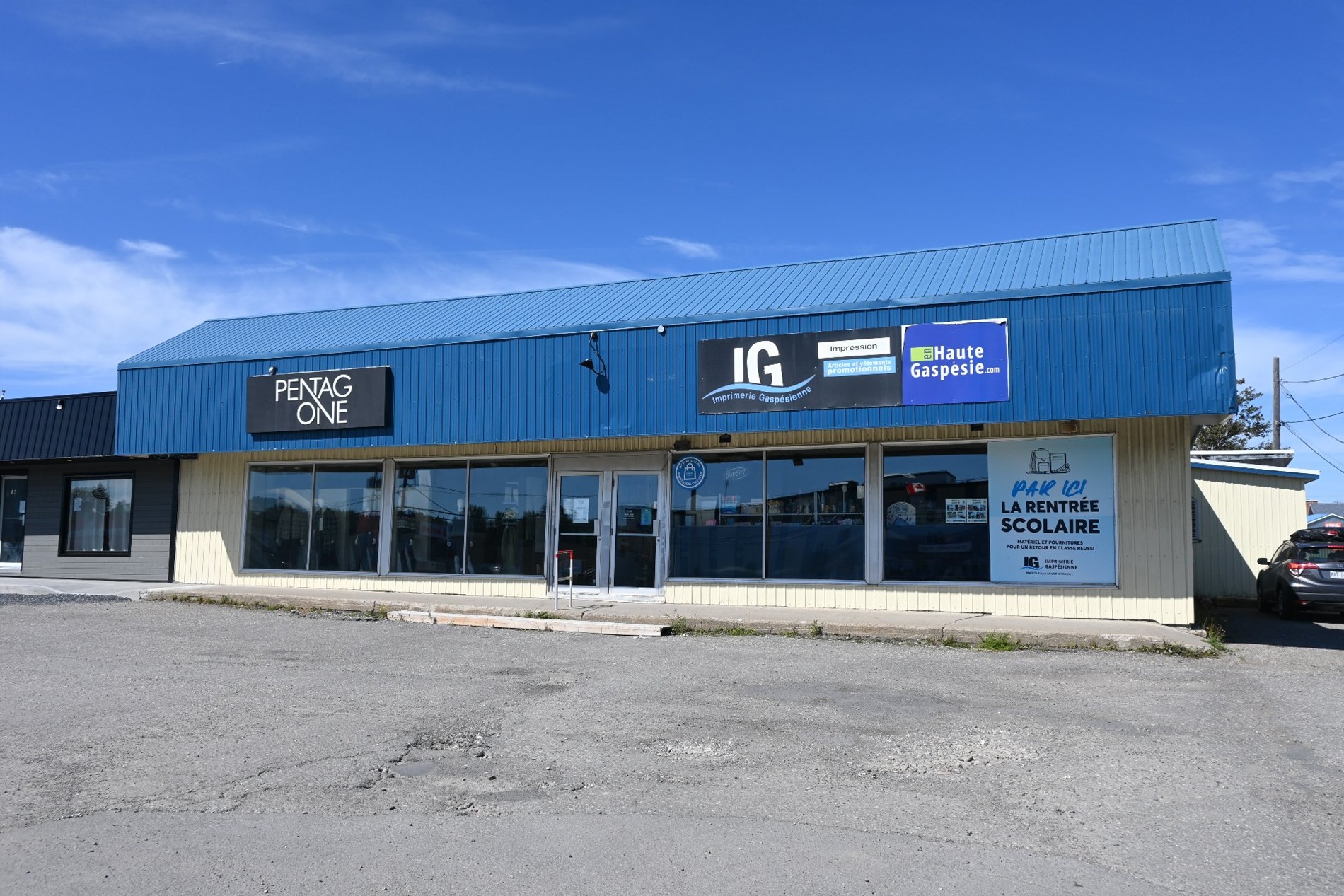 11-13 Boul. Ste-Anne O. — photo 3