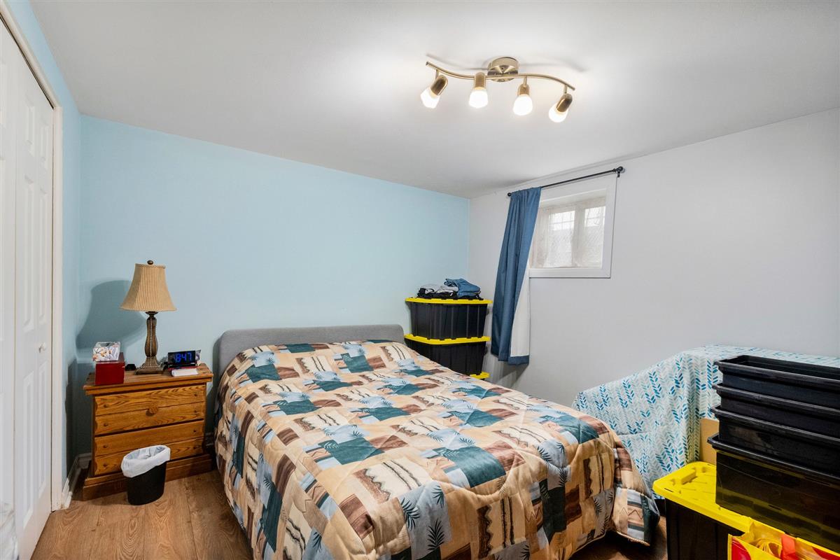 Vue 31 de la propriété réf. 23758572 – 277-279 Rue de Pierrefontaine J7G 1Y1