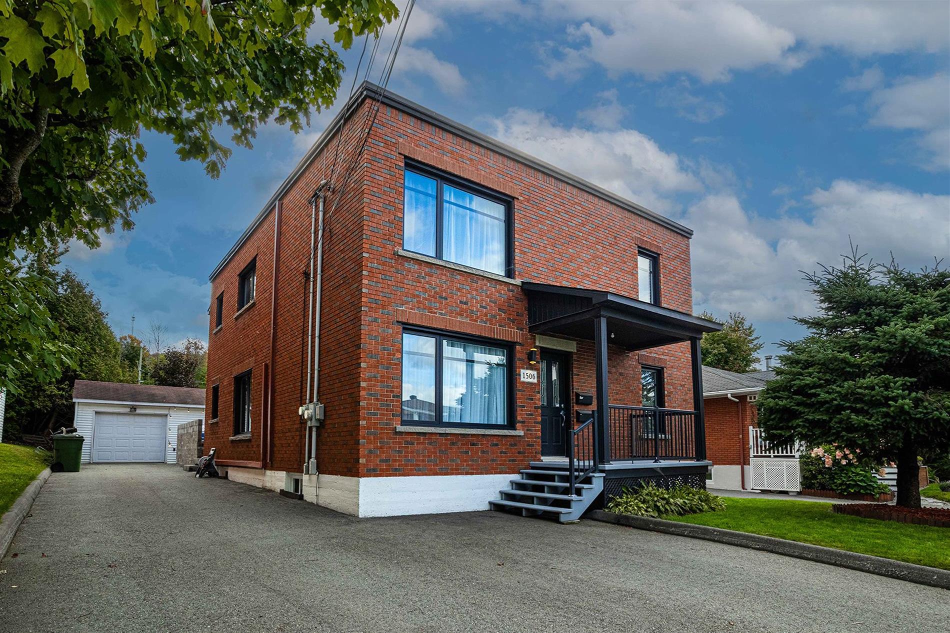 1506 Rue St-André — photo 1