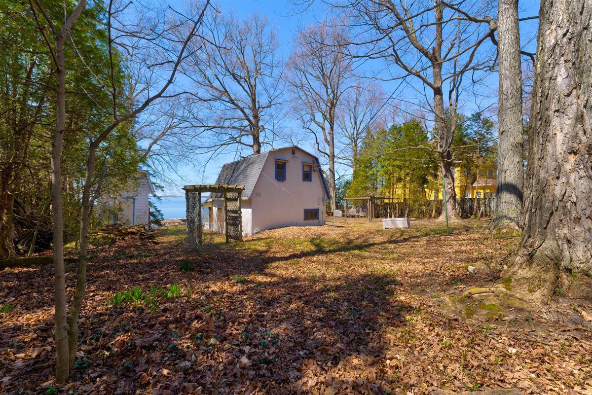 Maison à étages - 123 75e Avenue, Sainte-Barbe