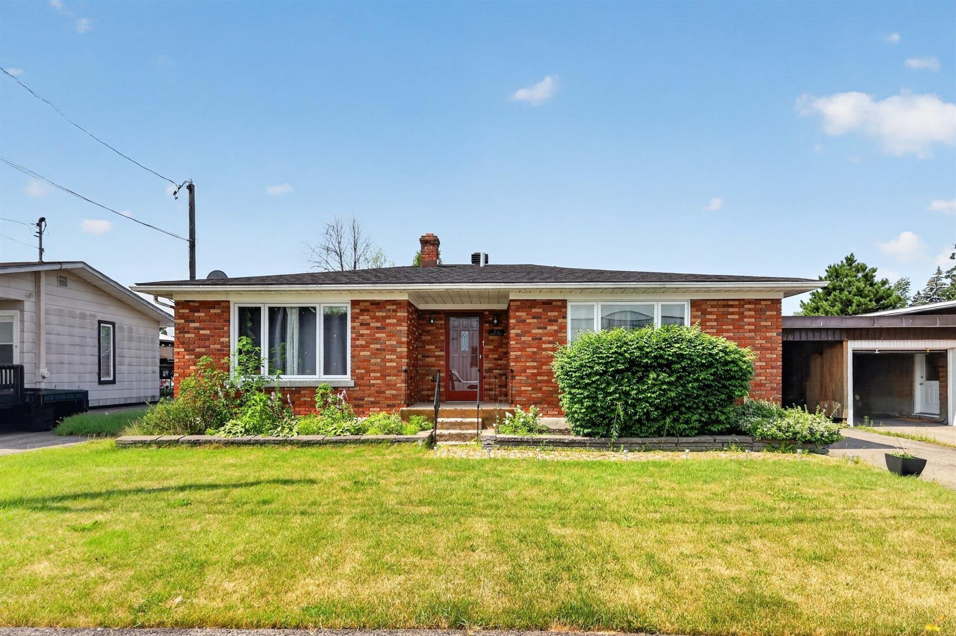 34 Rue Quenneville — photo 1