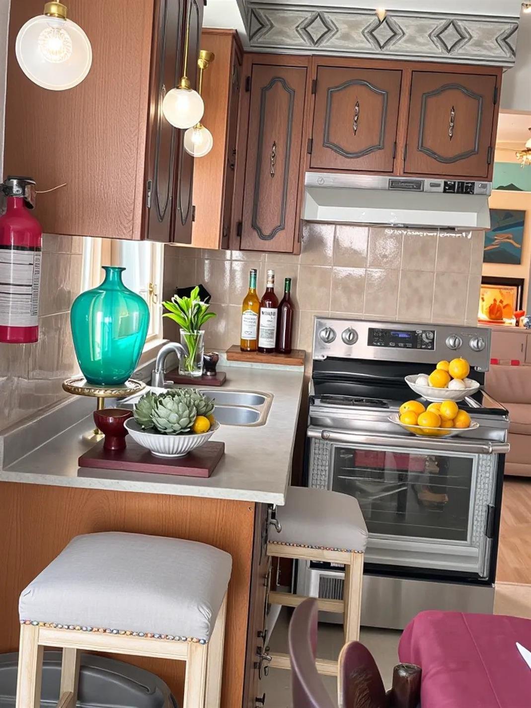 4917 Av. du Château-Pierrefonds — photo 3
