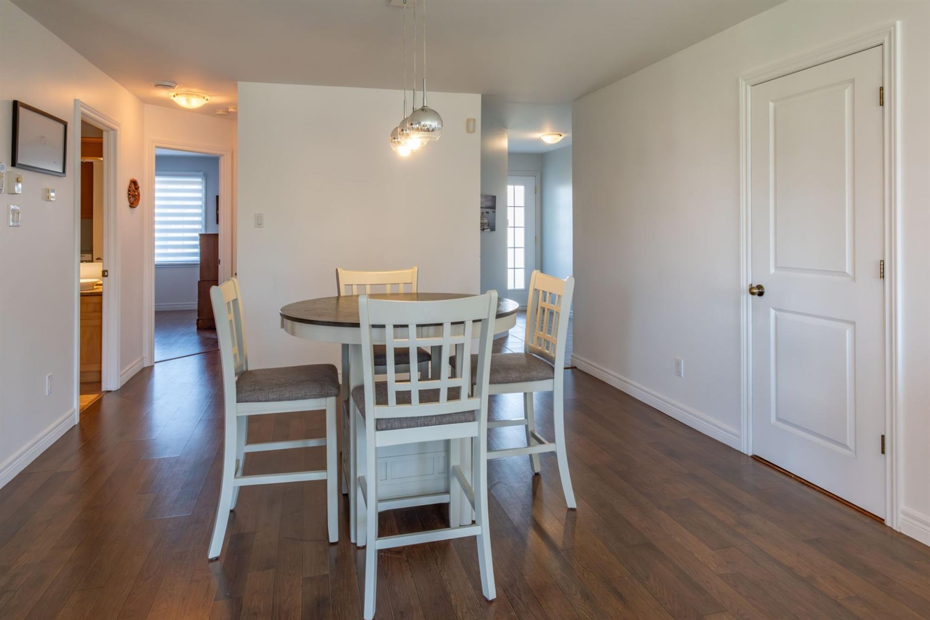 2-1025 Rue Hélène-Boullé — photo 3