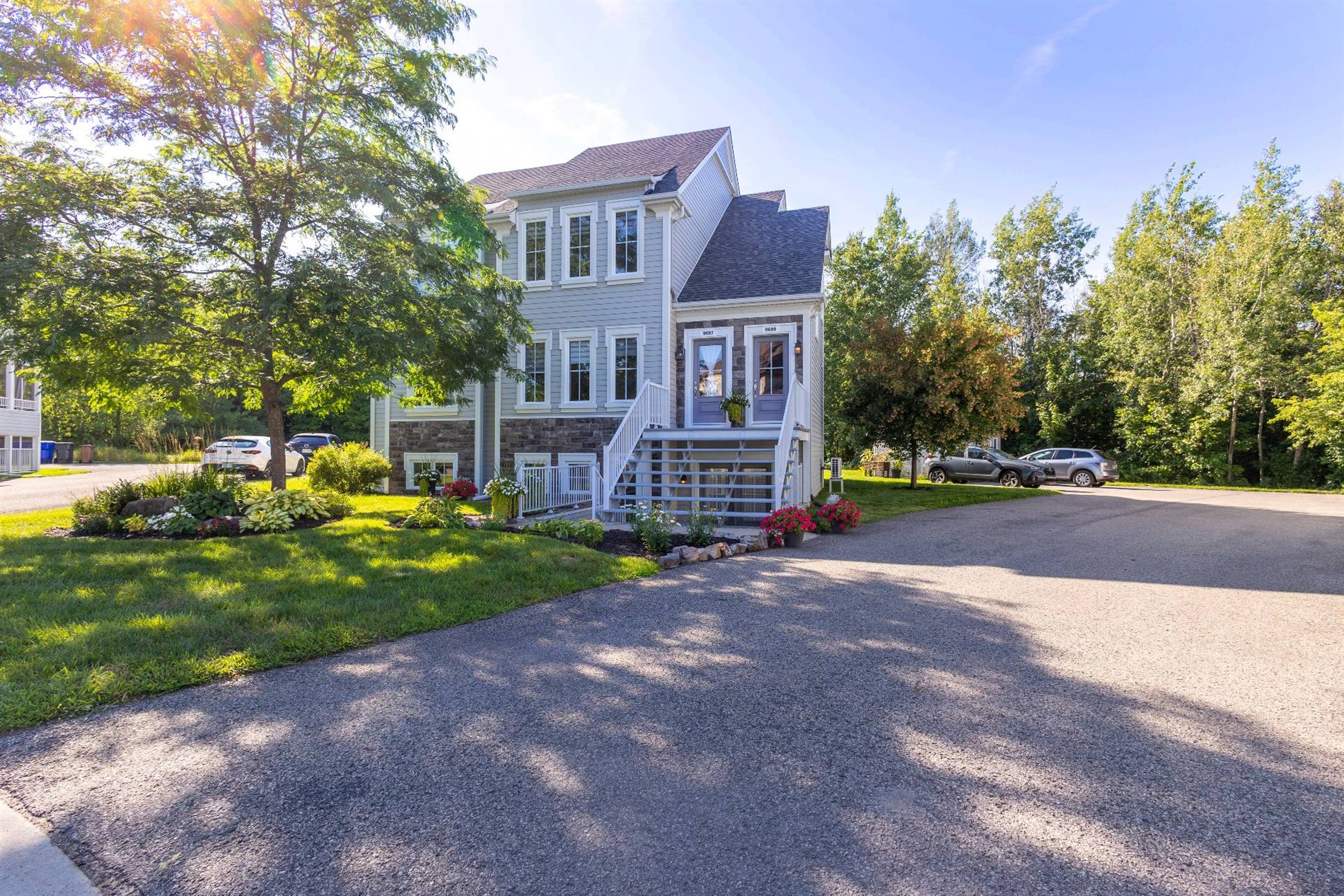 9695 Rue Yvon-Paiement — photo 3