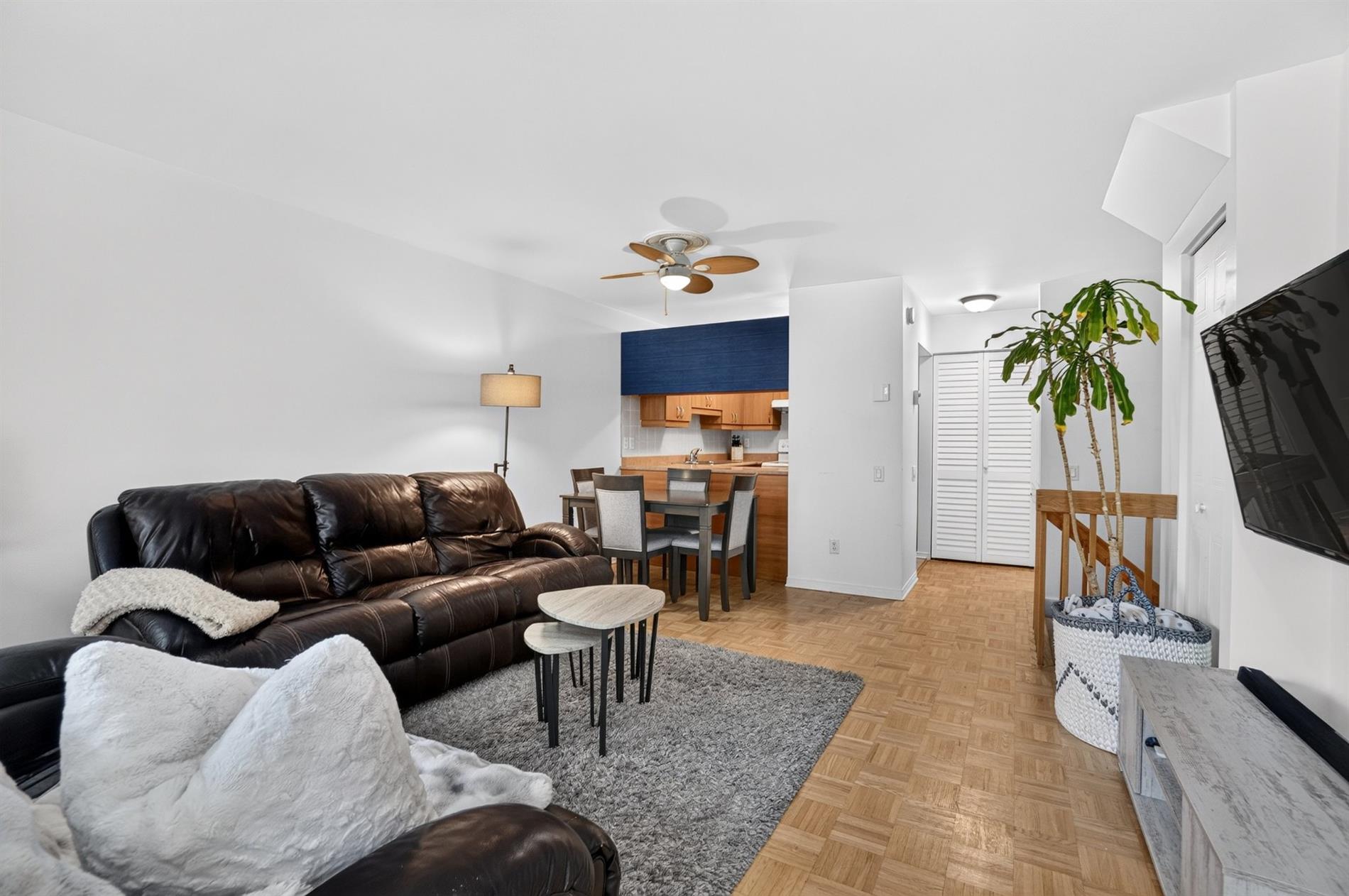 1560 Place Anchorage — photo 3