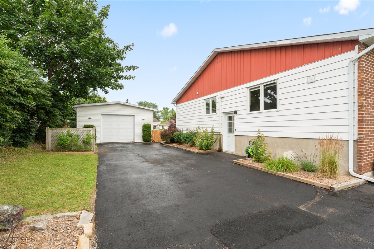 Maison de plain-pied, Mascouche, photo 29 de 33