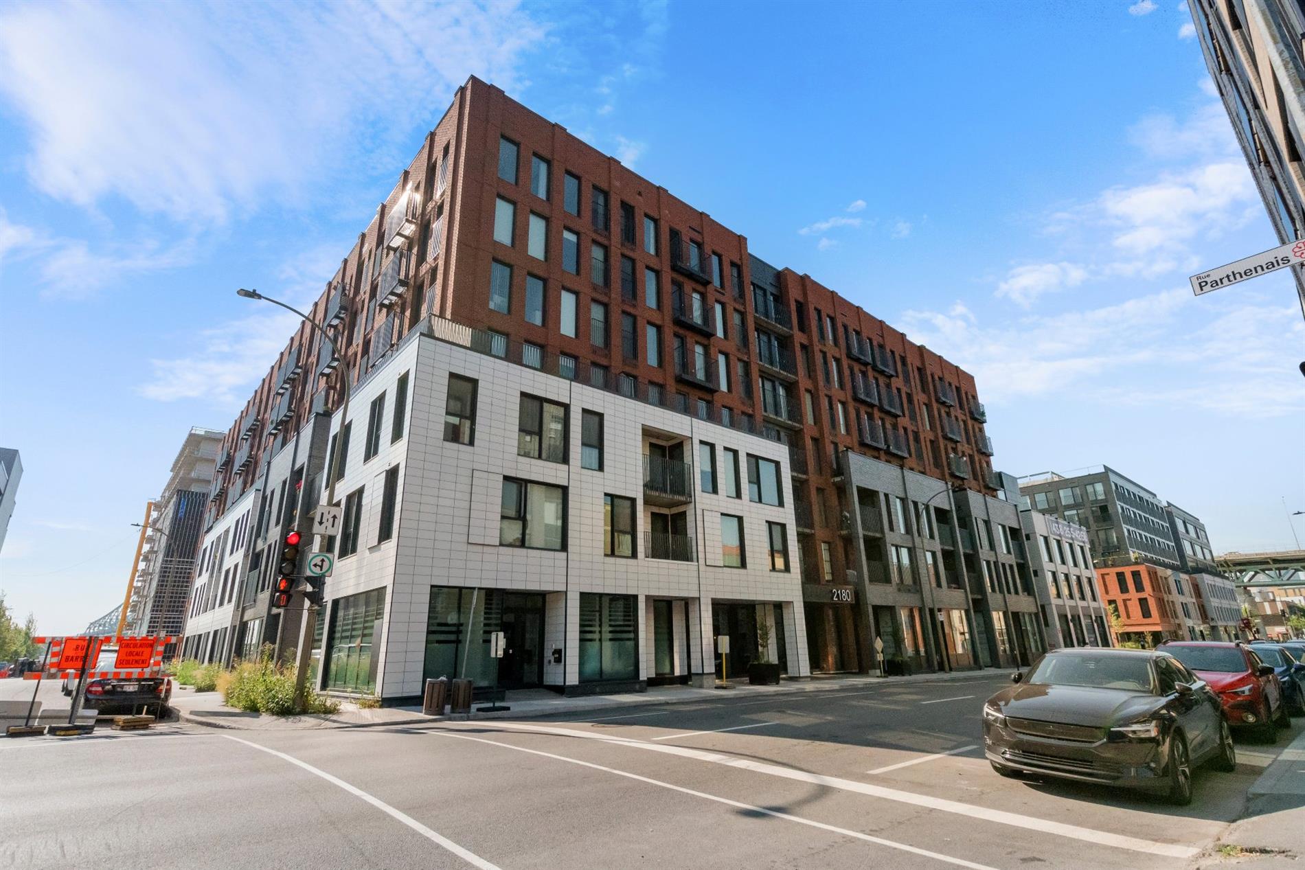 2180 Rue Ste-Catherine E. — photo 1