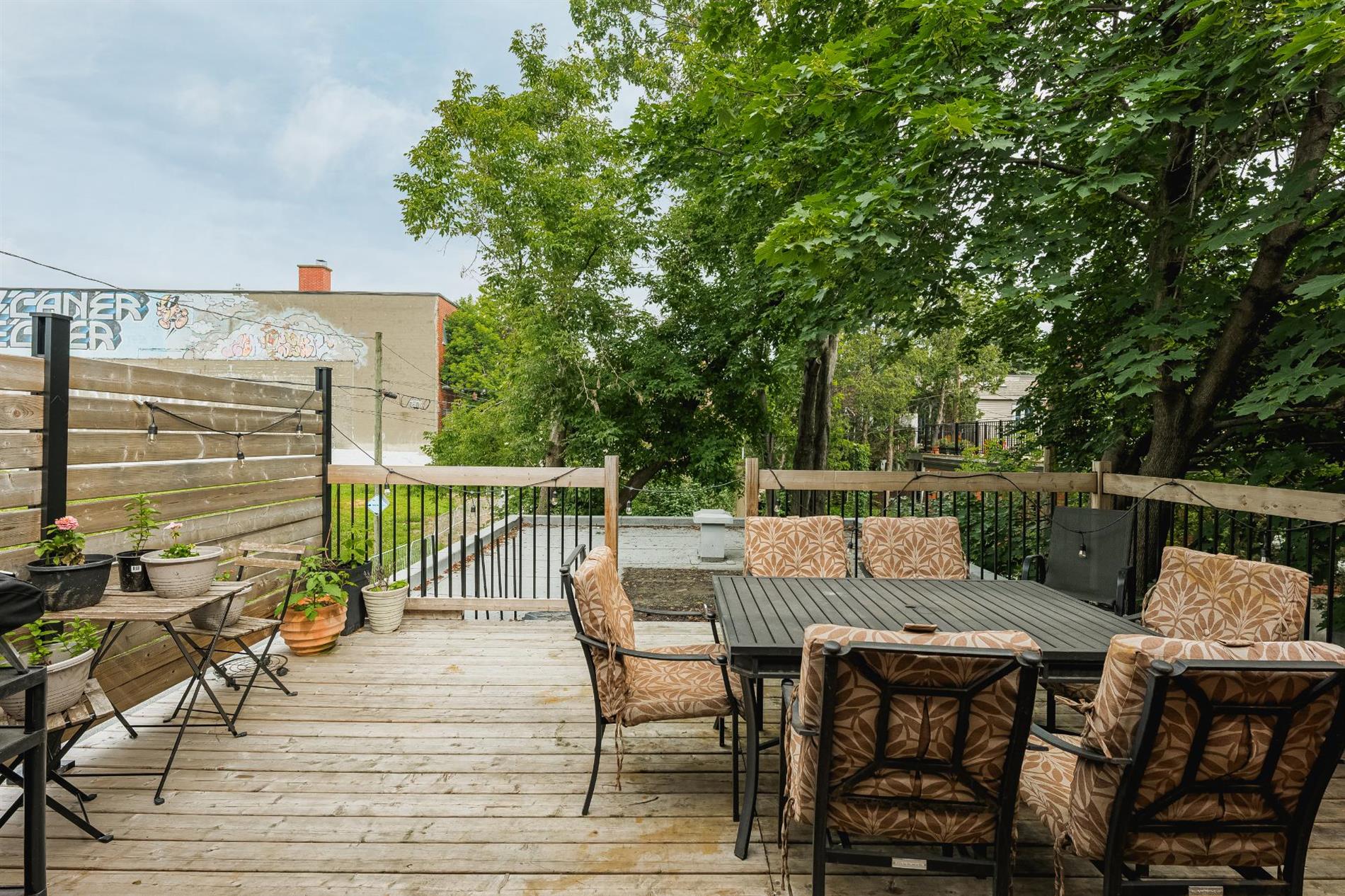 4683 Av. Coolbrook — photo 3