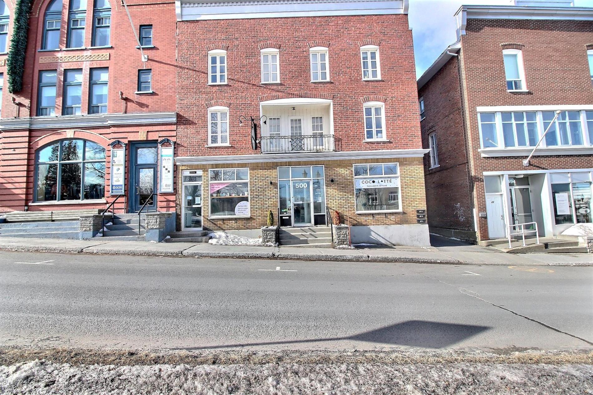 500-502 Rue LaFontaine — photo 1