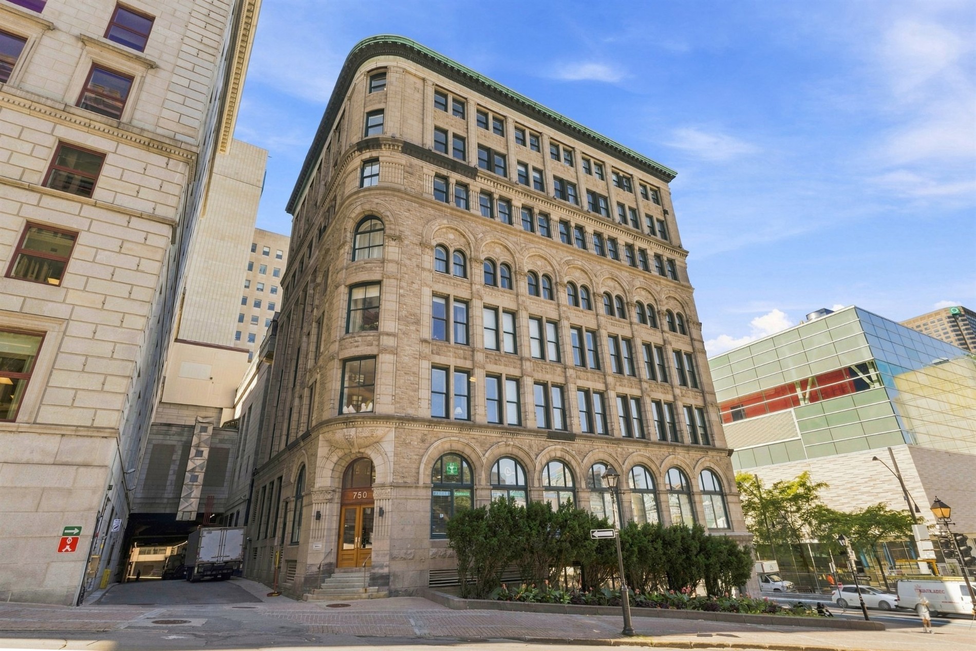 64-750 Côte de la Place-d'Armes — photo 1