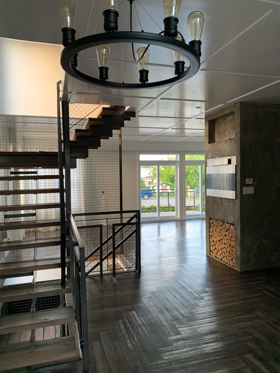 975 Av. de la Polyvalente — photo 3