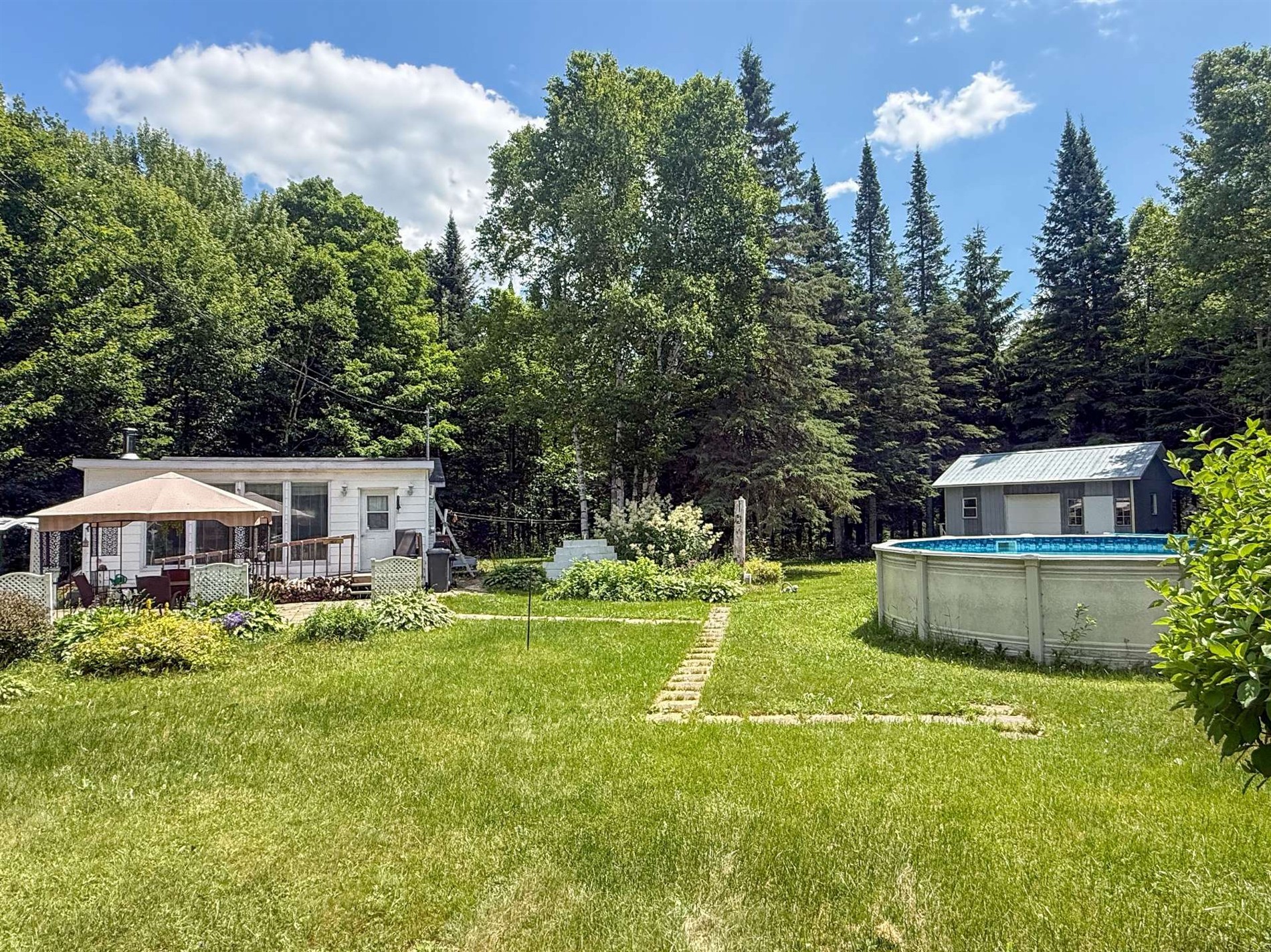 1011 Route du Golf — photo 1