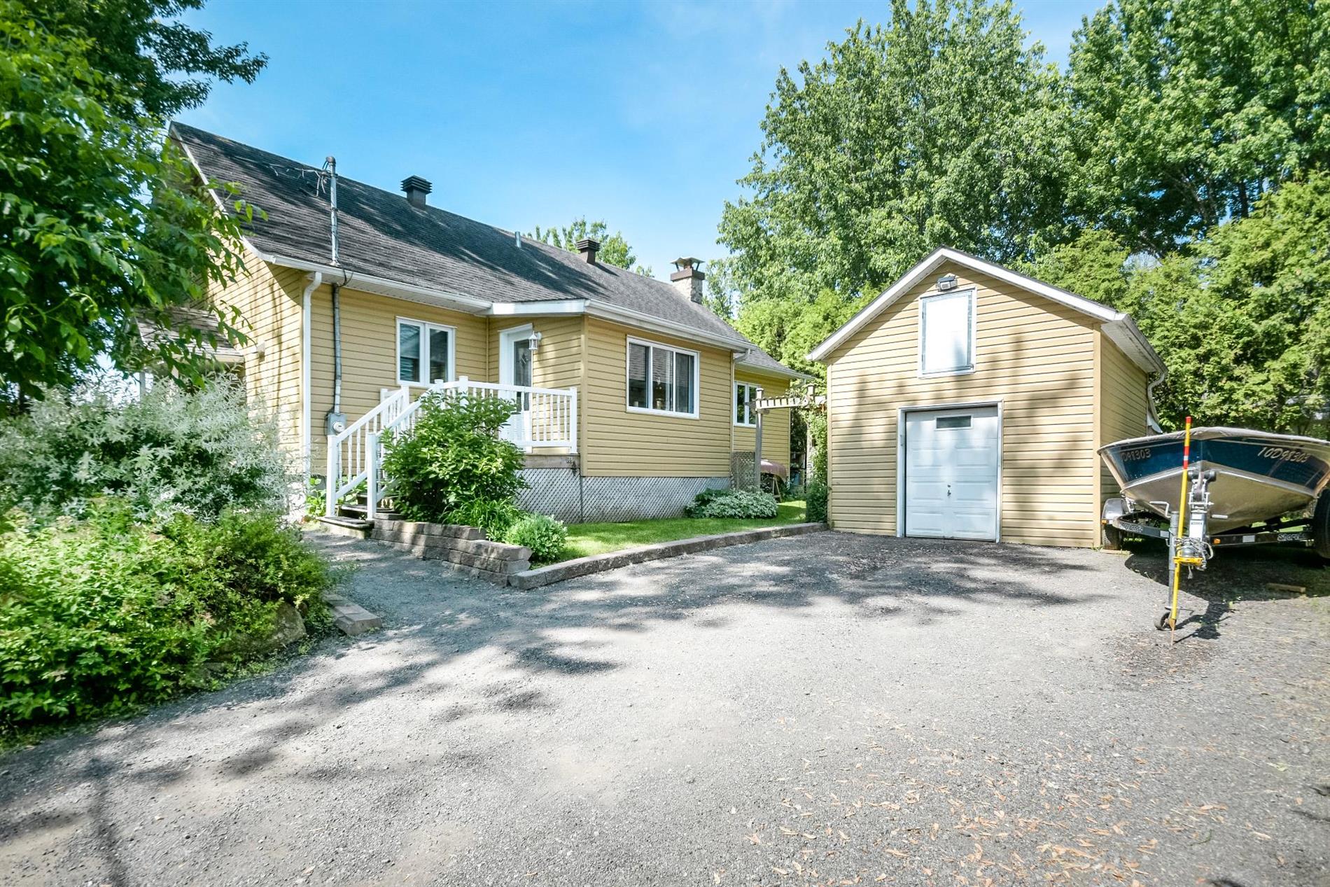 4429 Ch. des Outardes — photo 1