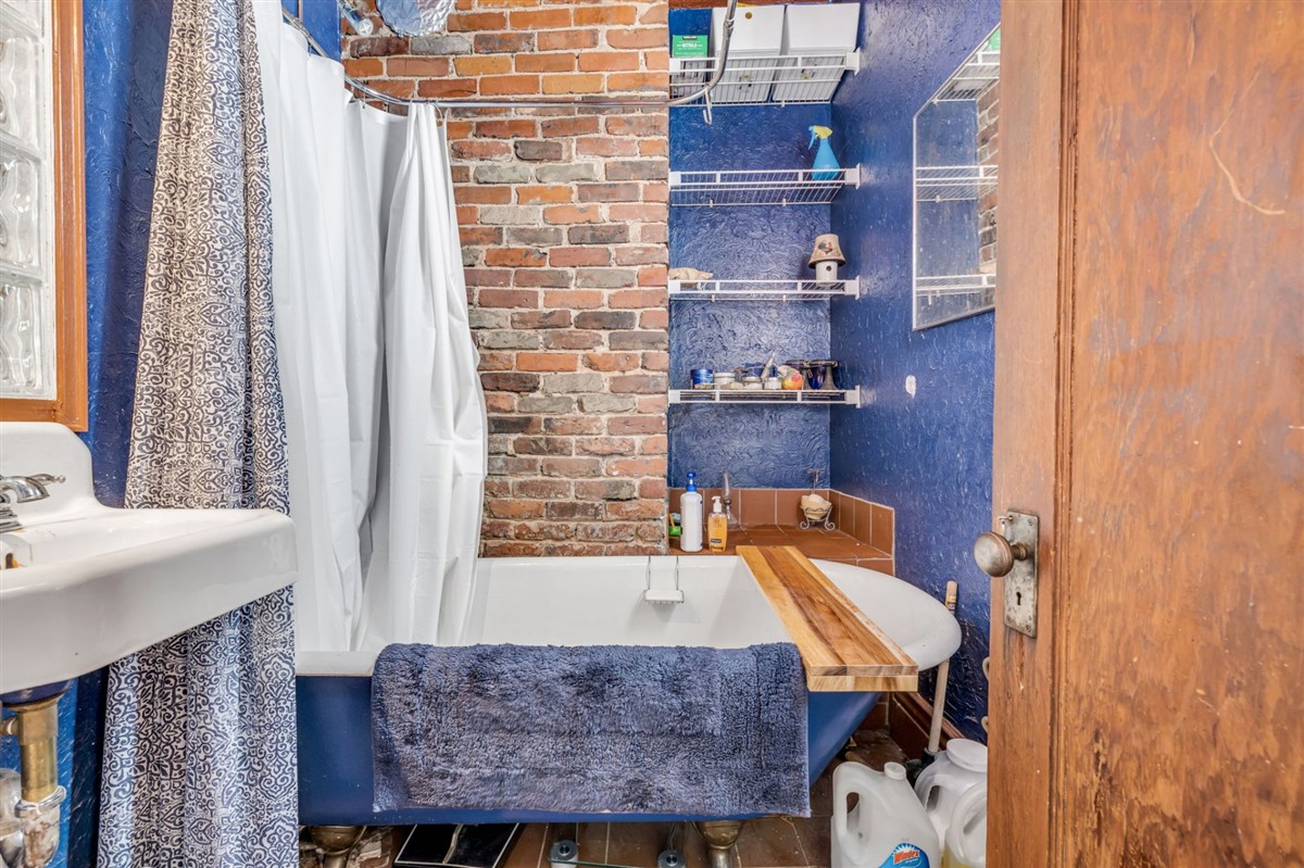 Vue 48 de la propriété réf. 27903914 – 245 Rue D'Aiguillon G1R 1L7