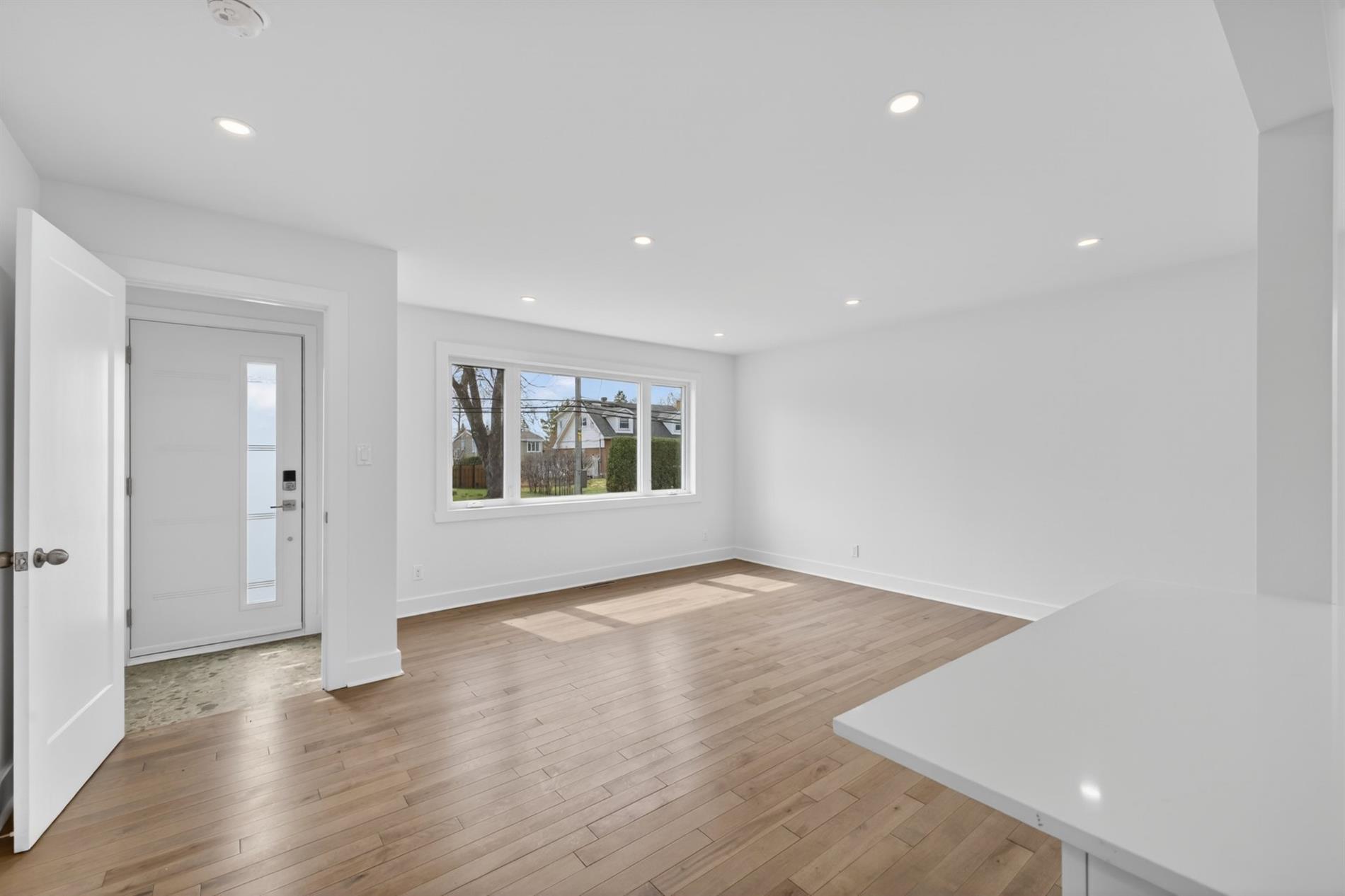 149 Rue Sherbrooke — photo 3