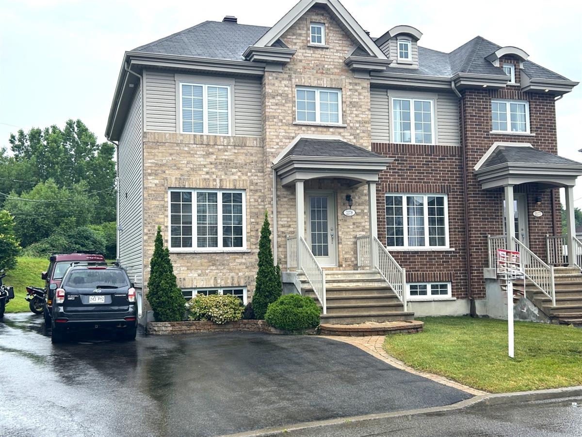 Two or more storey - 2279 Rue de la Salamandre, Sainte-Marthe-sur-le-Lac