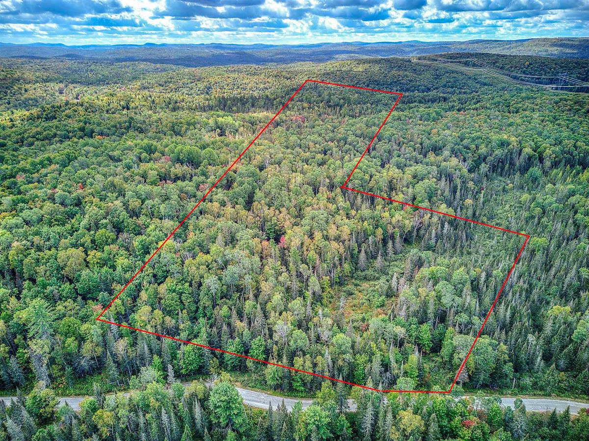Terrain Rivière-Rouge