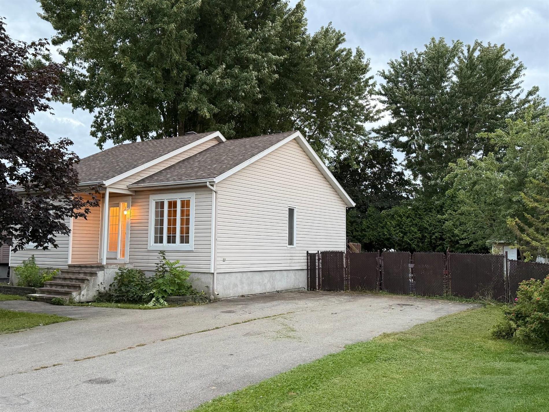 10 Rue Aurèle — photo 3