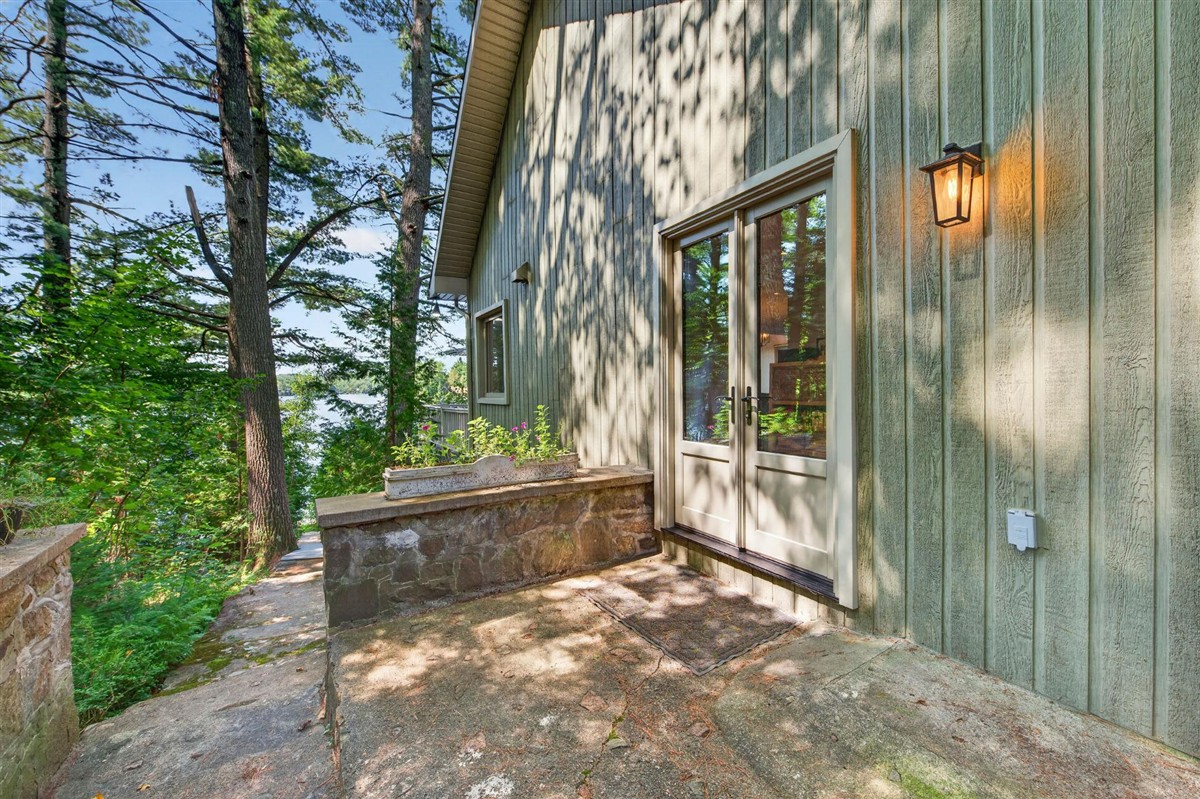 Vue 50 de la propriété réf. 14710849 – 693 Ch. du Lac-Connelly J8A 2A9