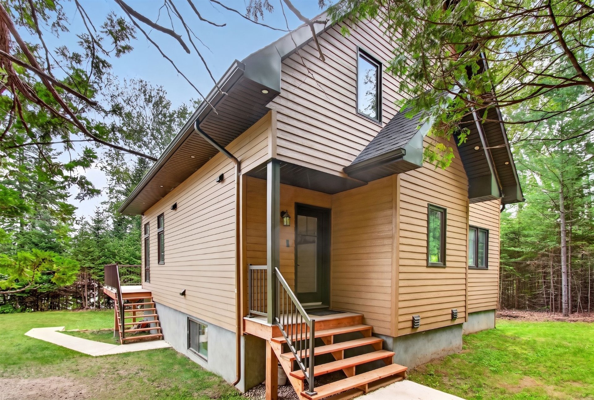 2425 Ch. du Lac-Cameron — photo 3