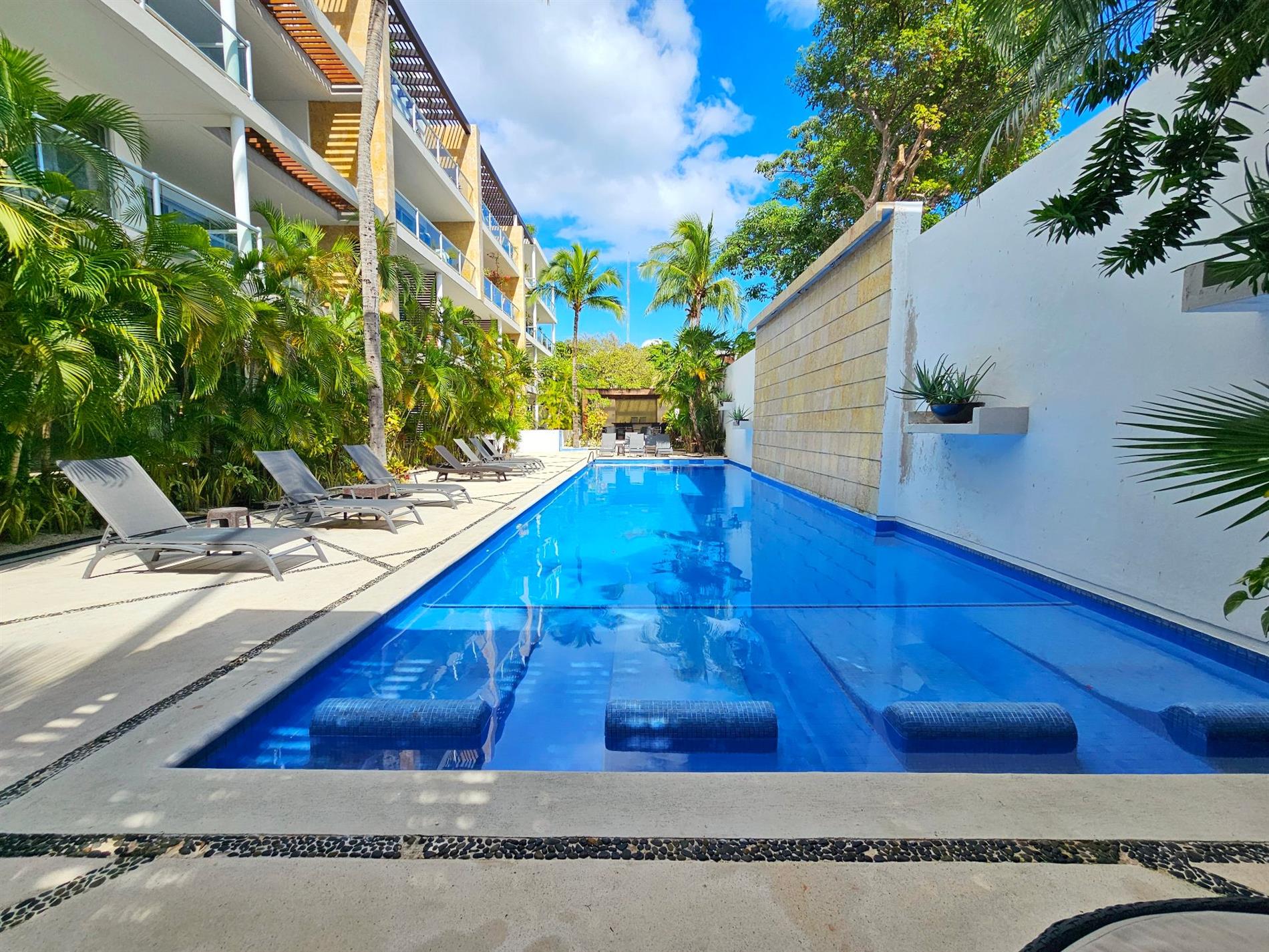 12 10 Avenida Nte, Playa del Carmen, QR, Mexique — photo 1